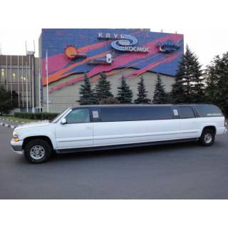 авто тойота с пробегом - Продам 18-ти местный белый лимузин 2002г.