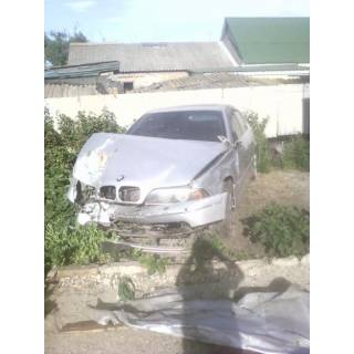 продам документы на авто - продам поврежденный bmw 535i