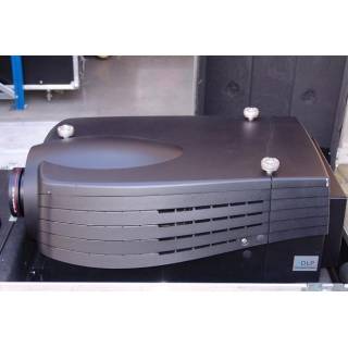 Продам мощный трехчиповый DLP проектор Barco SLM R10